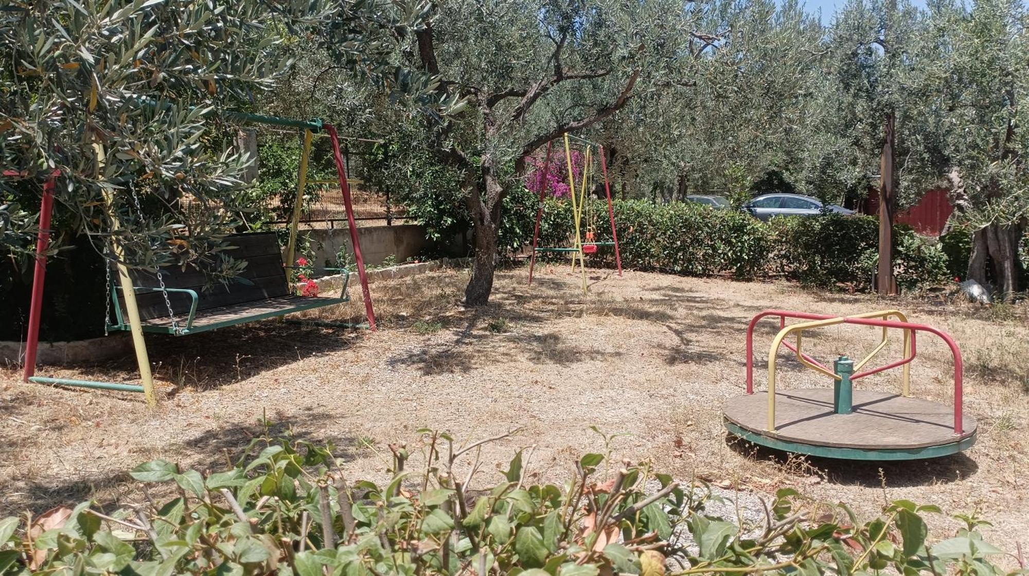 Studios Zaritsi Tirós Dış mekan fotoğraf