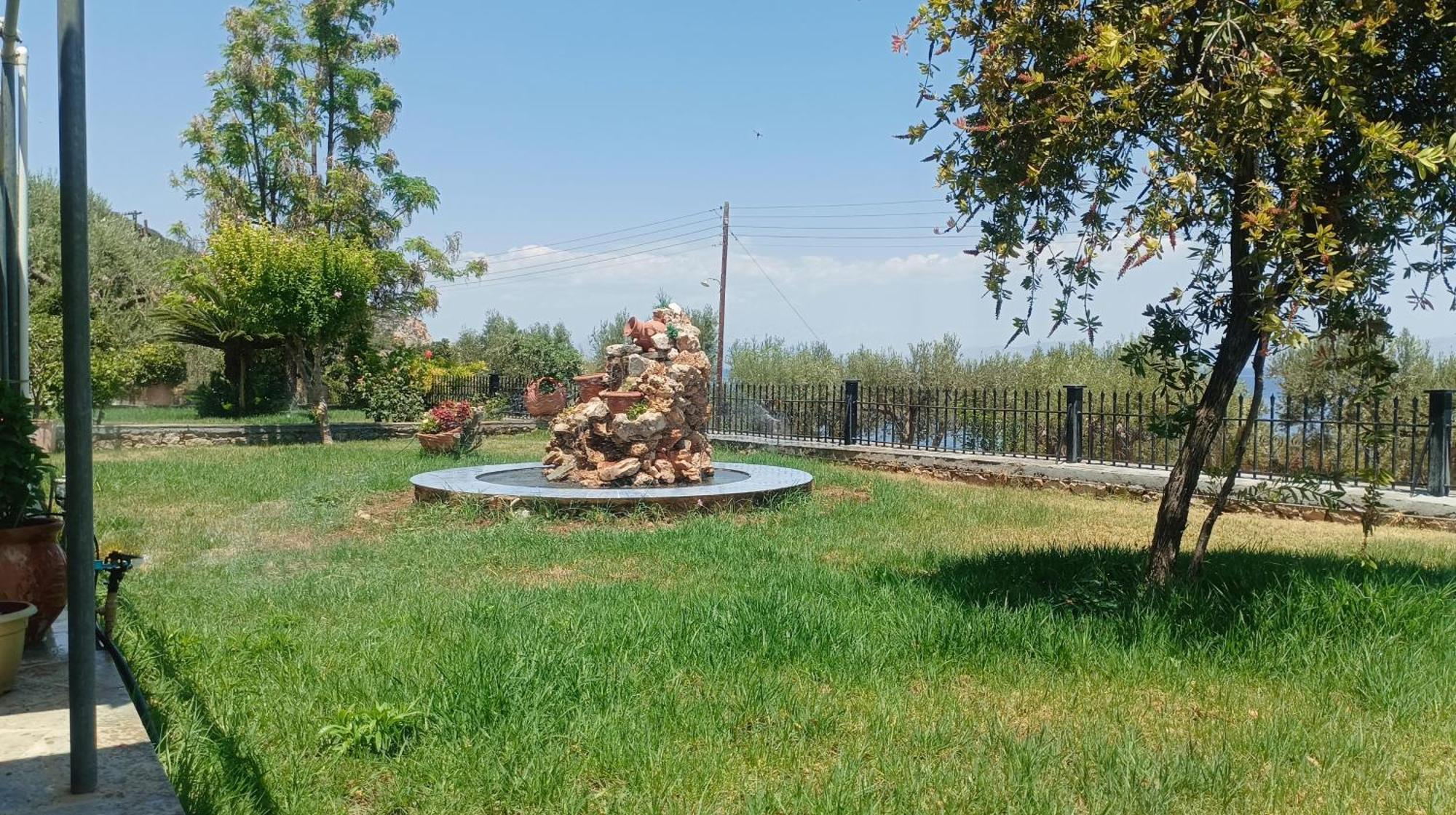 Studios Zaritsi Tirós Dış mekan fotoğraf